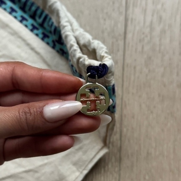 Tory Burch Dust Bag - Picture 3 of 5